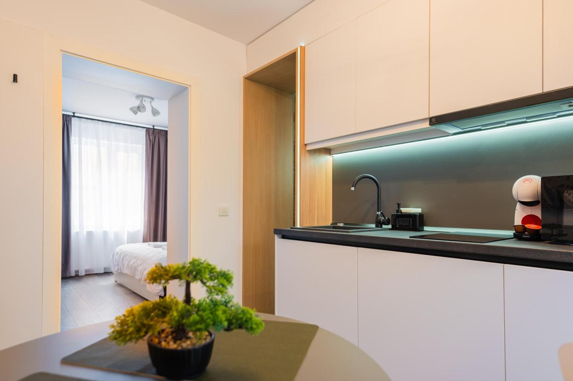 Fun House - Comfortable Stay With Garden And Near Parking براشوف المظهر الخارجي الصورة